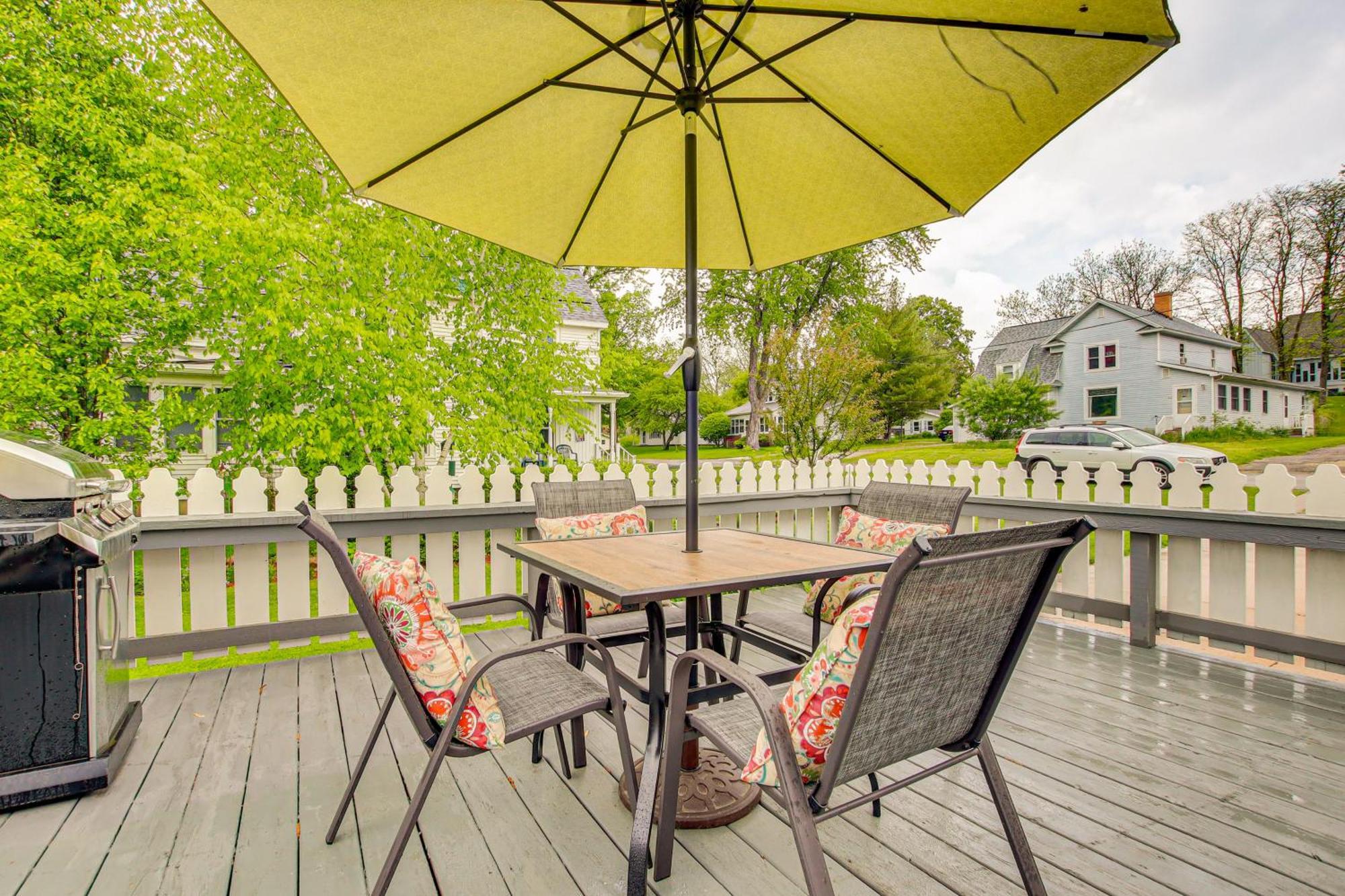 Lavish House With Patio - 2 Blocks To Green Lake! Exterior foto